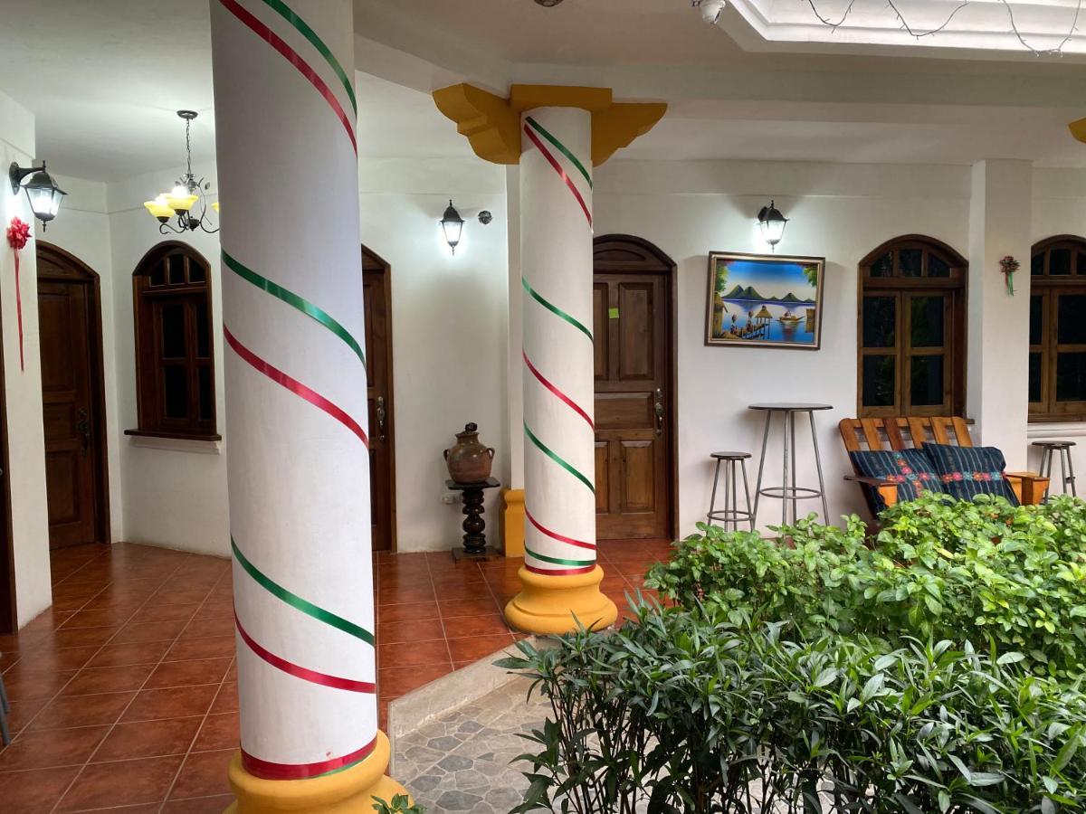 Hotel Los Angeles Panajachel Extérieur photo