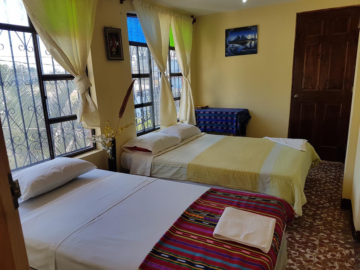 Hotel Los Angeles Panajachel Extérieur photo