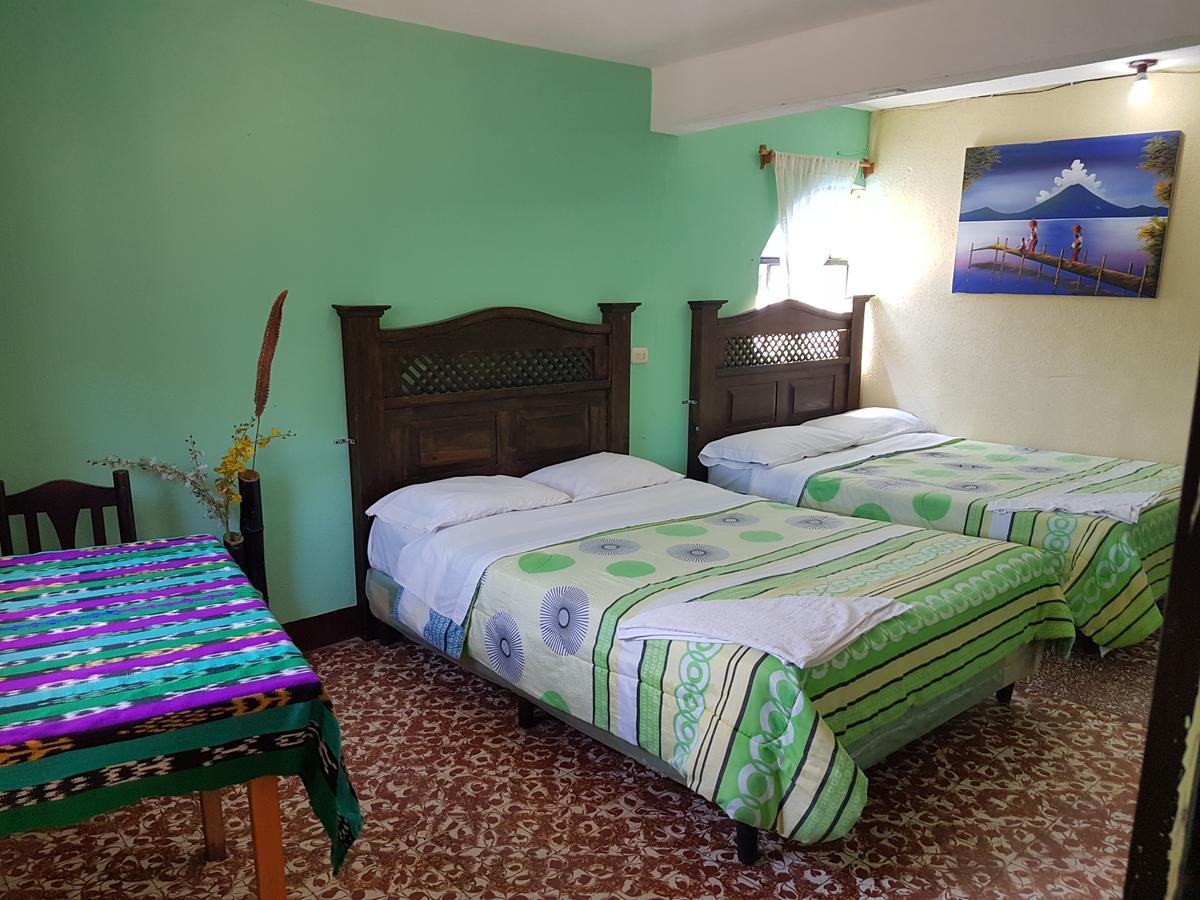 Hotel Los Angeles Panajachel Extérieur photo