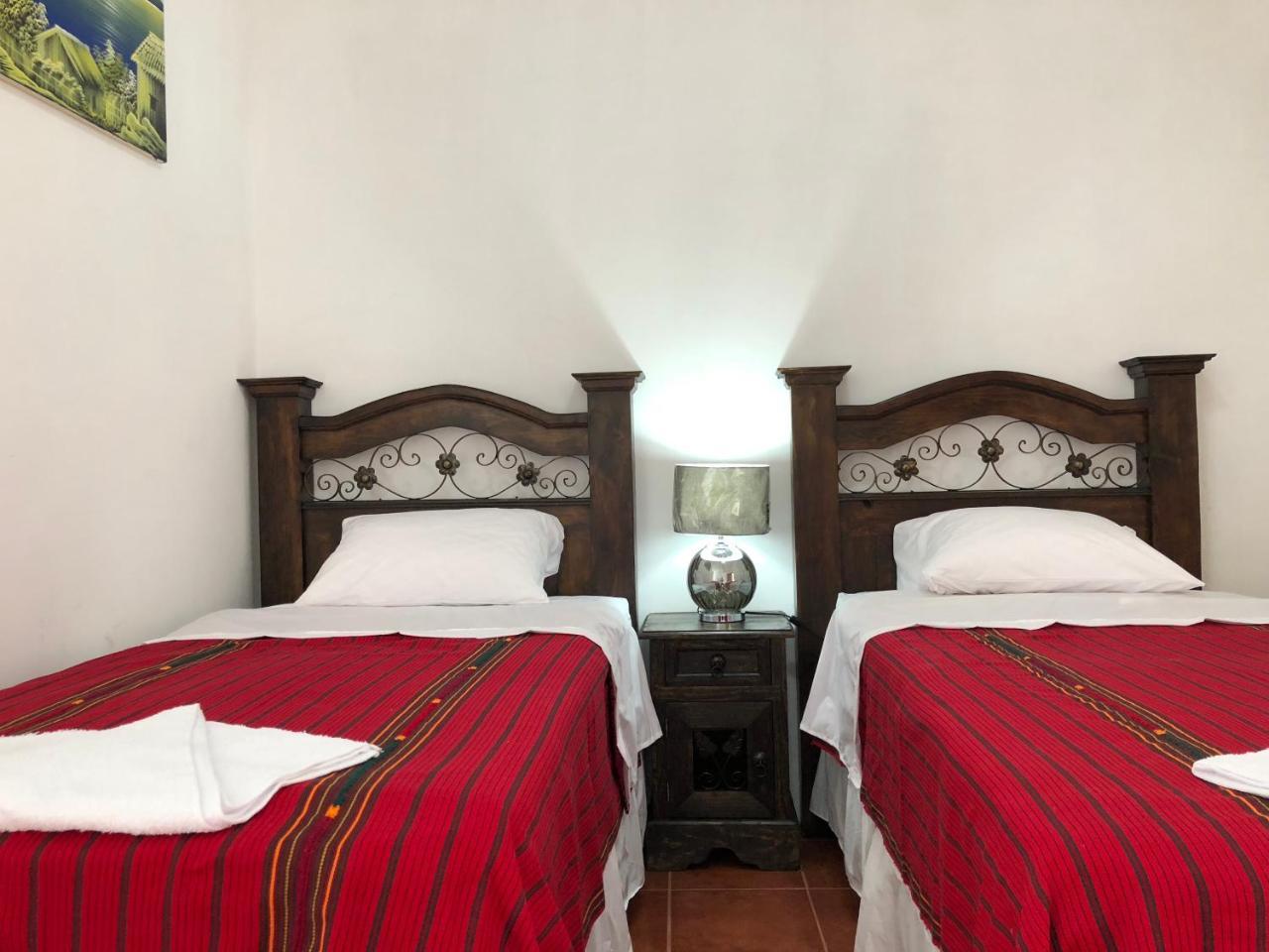 Hotel Los Angeles Panajachel Extérieur photo