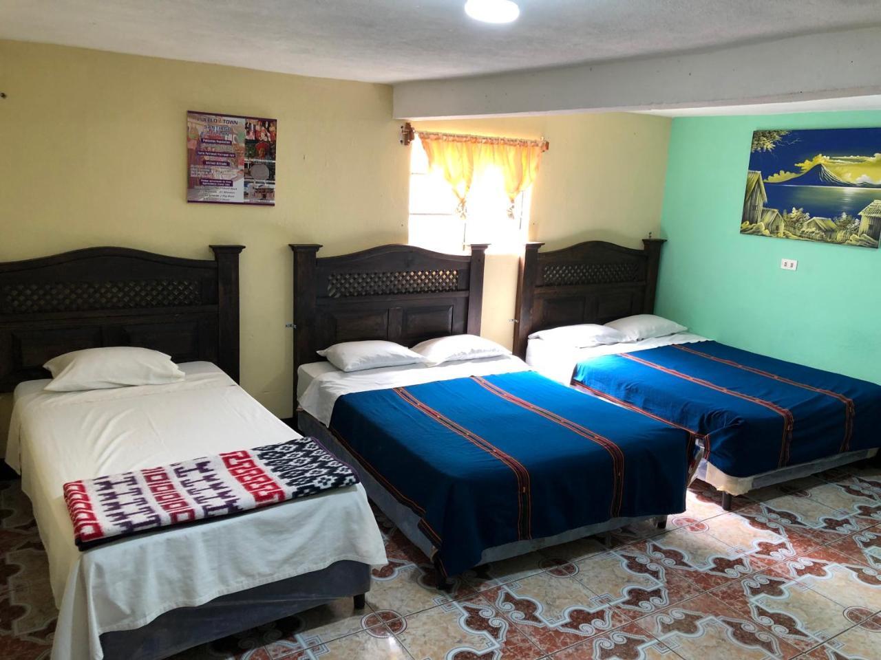 Hotel Los Angeles Panajachel Extérieur photo