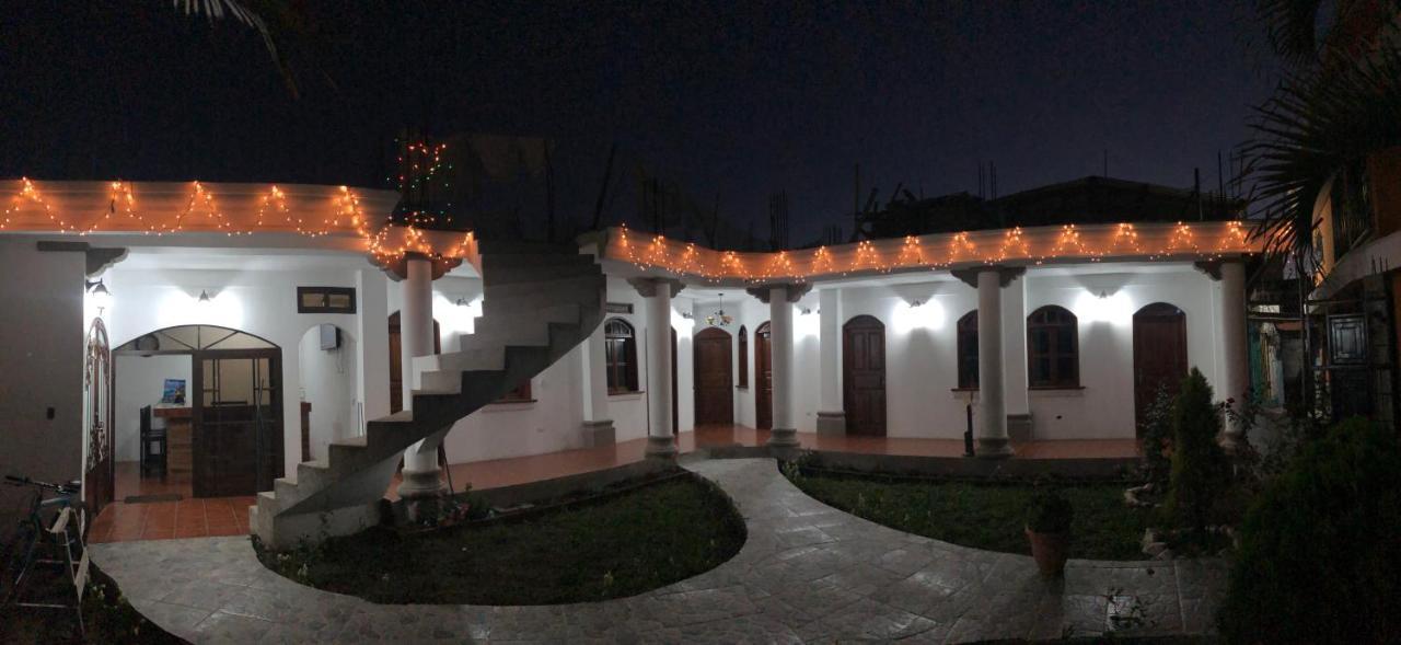 Hotel Los Angeles Panajachel Extérieur photo